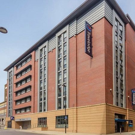 Travelodge Sheffield Central Exterior photo